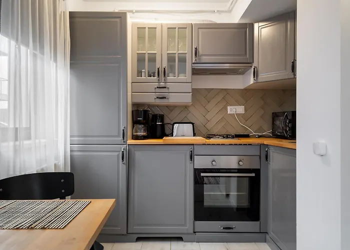 Concept Haven 18 * Бухарест